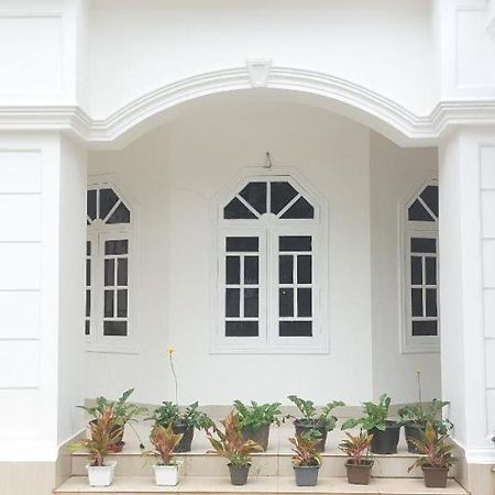 Jinan Palace Guest House Jinan Palace Guest House نيدومباسيري المظهر الخارجي الصورة