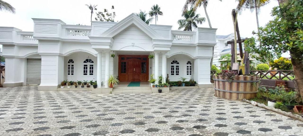 Jinan Palace Guest House Jinan Palace Guest House نيدومباسيري المظهر الخارجي الصورة