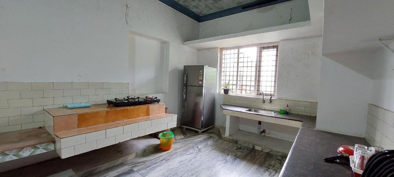 Jinan Palace Guest House Jinan Palace Guest House نيدومباسيري المظهر الخارجي الصورة